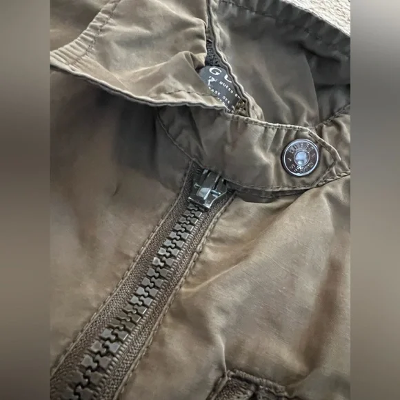 Guess Olive Green Lightweight Jacket with Relaxed Fit - Picture 11 of 15